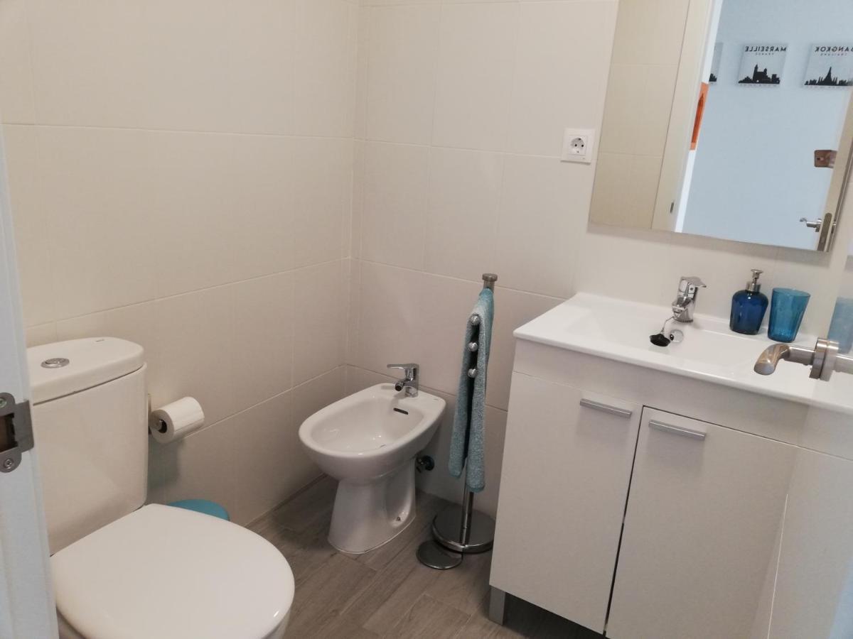 Apartamento Con Encanto 'Larios Street Ii' Apartment Малага Екстериор снимка
