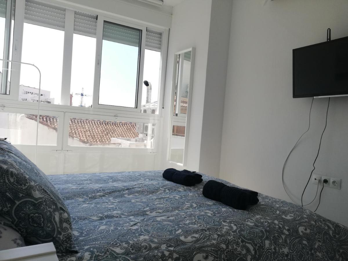 Apartamento Con Encanto 'Larios Street Ii' Apartment Малага Екстериор снимка