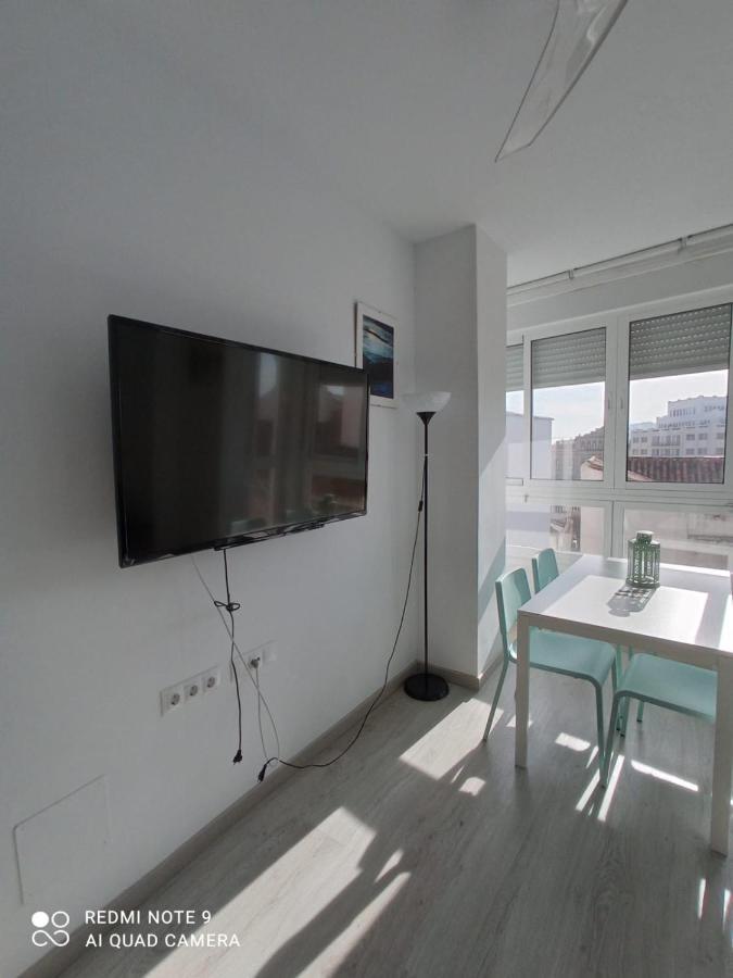 Apartamento Con Encanto 'Larios Street Ii' Apartment Малага Екстериор снимка