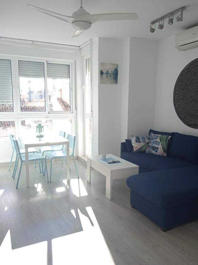 Apartamento Con Encanto 'Larios Street Ii' Apartment Малага Екстериор снимка