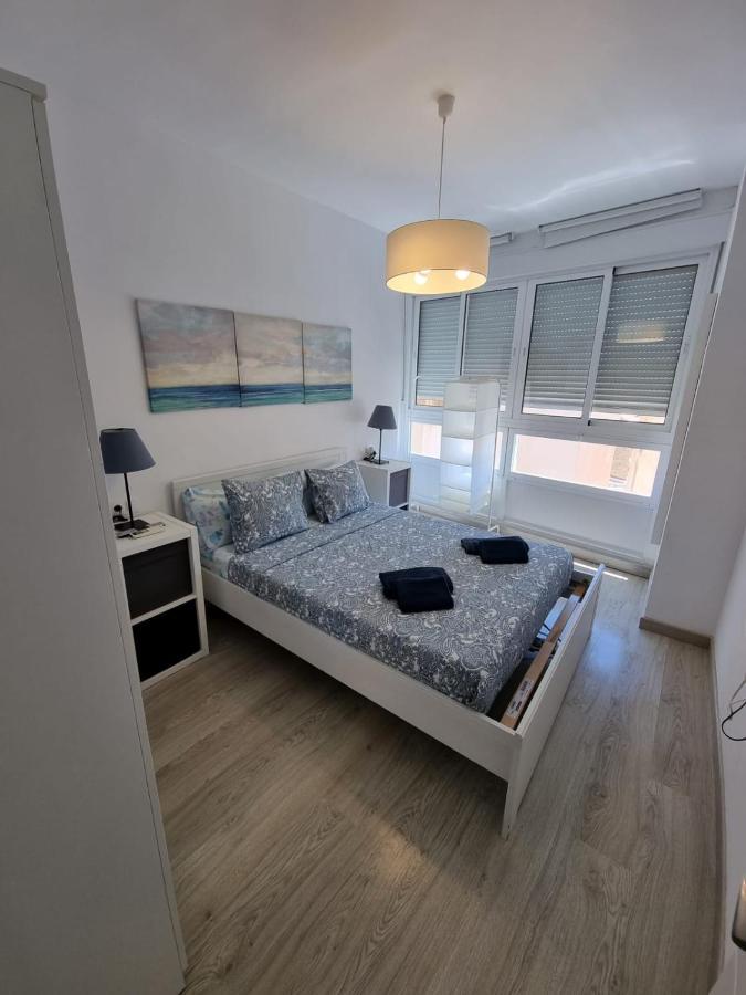 Apartamento Con Encanto 'Larios Street Ii' Apartment Малага Екстериор снимка